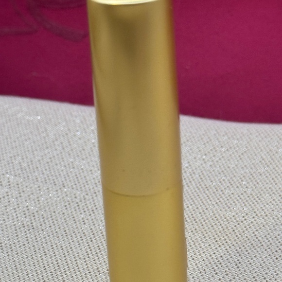 Too faced ‘unicorn tears’ lipstick - Picture 9 of 9